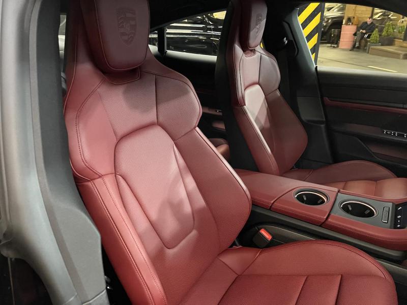 Купить Porsche Taycan 4S электро 2024 id-1005930 в Киеве, Фото №[delta]