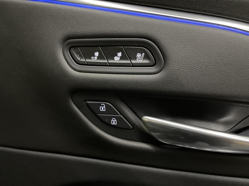 Купить Cadillac Escalade ESV бензин 2024 id-1005927 в Киеве, Фото №[delta]