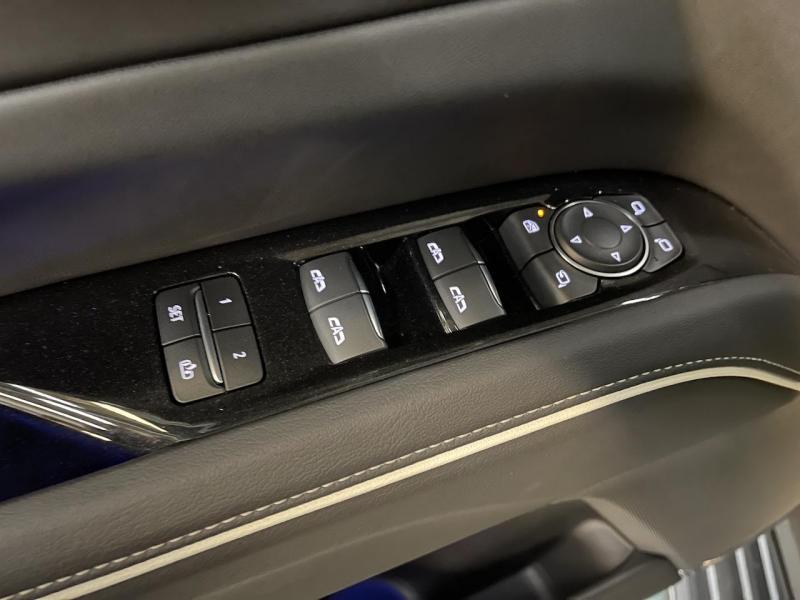 Купить Cadillac Escalade ESV бензин 2024 id-1005927 в Киеве, Фото №[delta]