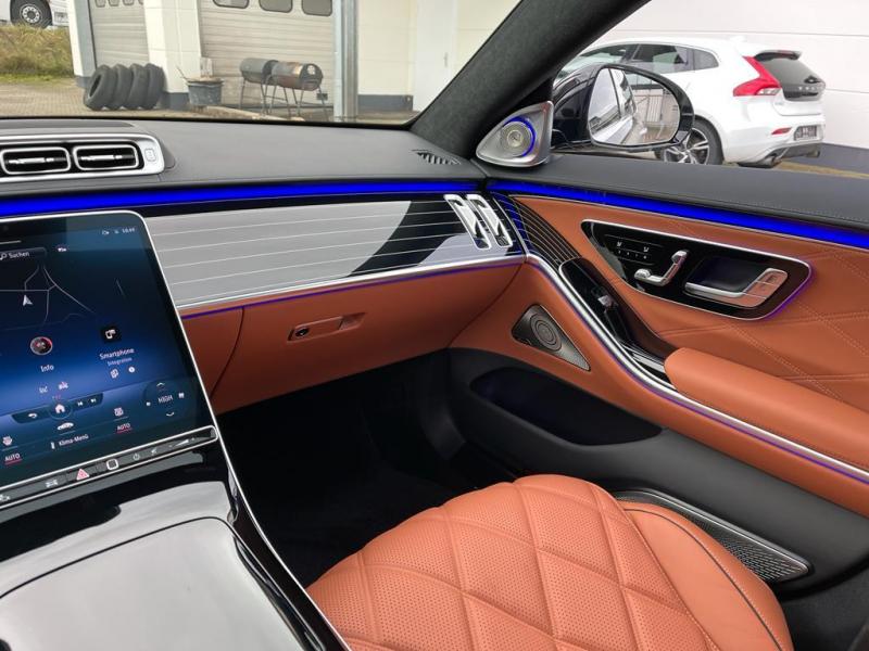 Купить Mercedes-Maybach S680 бензин 2024 id-1005909 в Киеве, Фото №[delta]