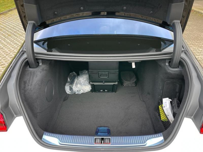 Купить Mercedes-Maybach S680 бензин 2024 id-1005909 в Киеве, Фото №[delta]