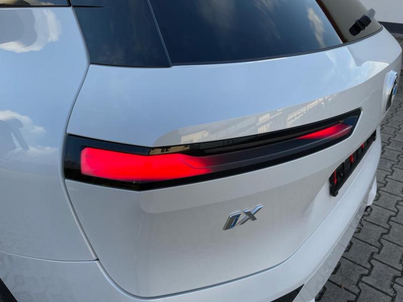 Купить BMW iX 40 электро 2024 id-1005903 в Киеве, Фото №[delta]