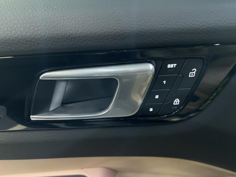 Купить Porsche Cayenne Coupe бензин 2023 id-1005888 в Киеве, Фото №[delta]