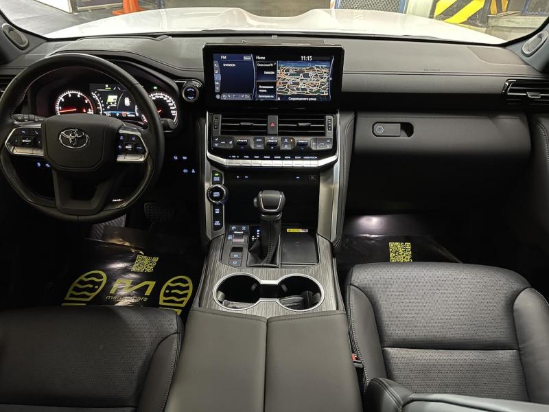 Купить Toyota Land Cruiser 300 Premium 70th дизель 2024 id-1005878 в Киеве, Фото №[delta]