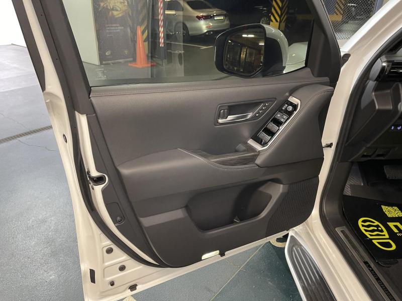 Купить Toyota Land Cruiser 300 Premium 70th дизель 2024 id-1005878 в Киеве, Фото №[delta]