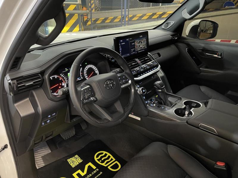 Купить Toyota Land Cruiser 300 Premium 70th дизель 2024 id-1005878 в Киеве, Фото №[delta]