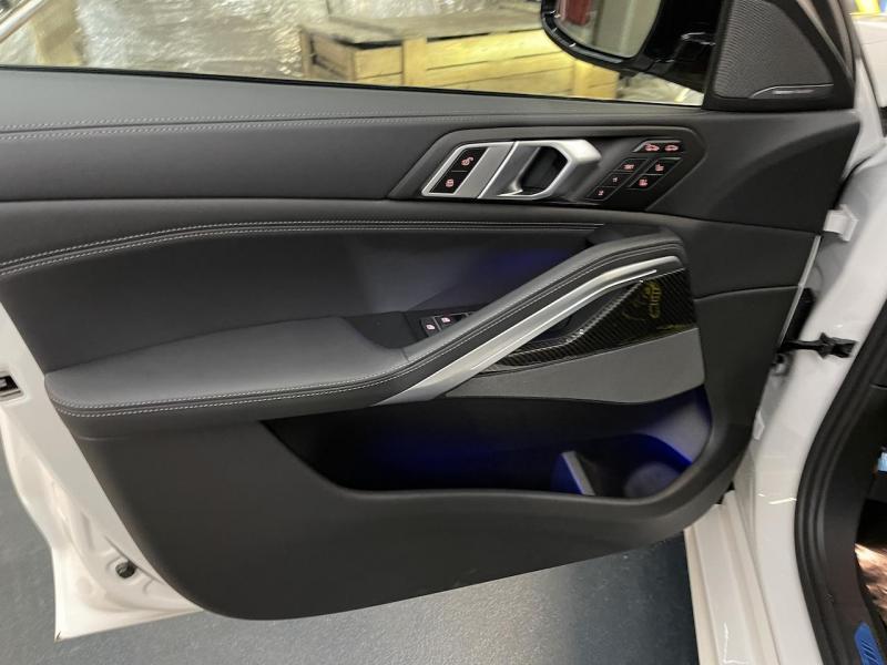 Купить BMW X6 xDrive50d M дизель 2023 id-1005838 в Киеве, Фото №[delta]