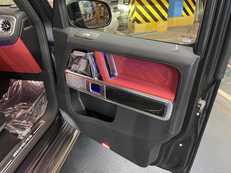 Купить Mercedes-Benz G 63 AMG бензин 2023 id-1005836 в Киеве, Фото №[delta]