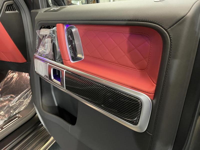 Купить Mercedes-Benz G 63 AMG бензин 2023 id-1005836 в Киеве, Фото №[delta]