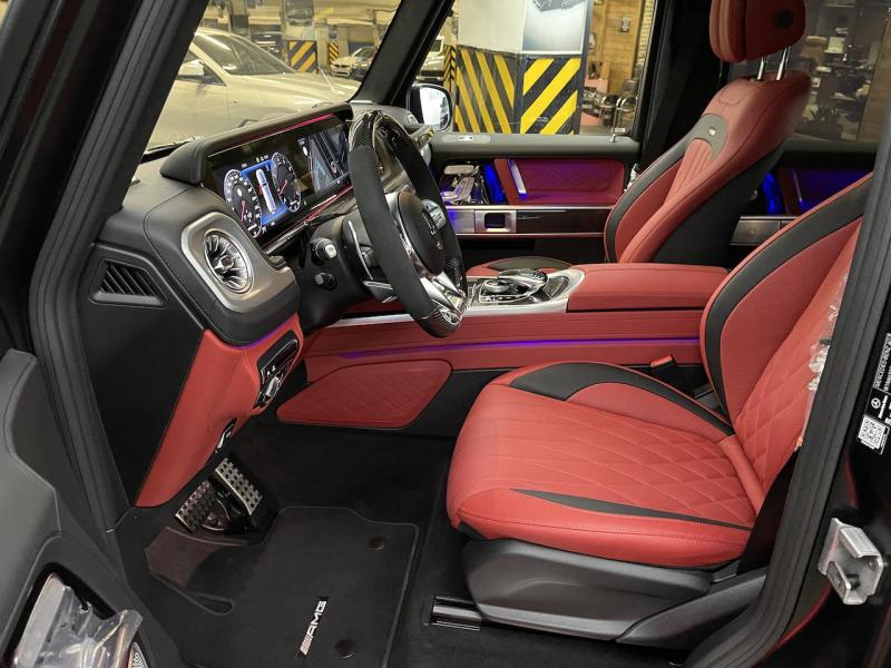 Купить Mercedes-Benz G 63 AMG бензин 2023 id-1005836 в Киеве, Фото №[delta]