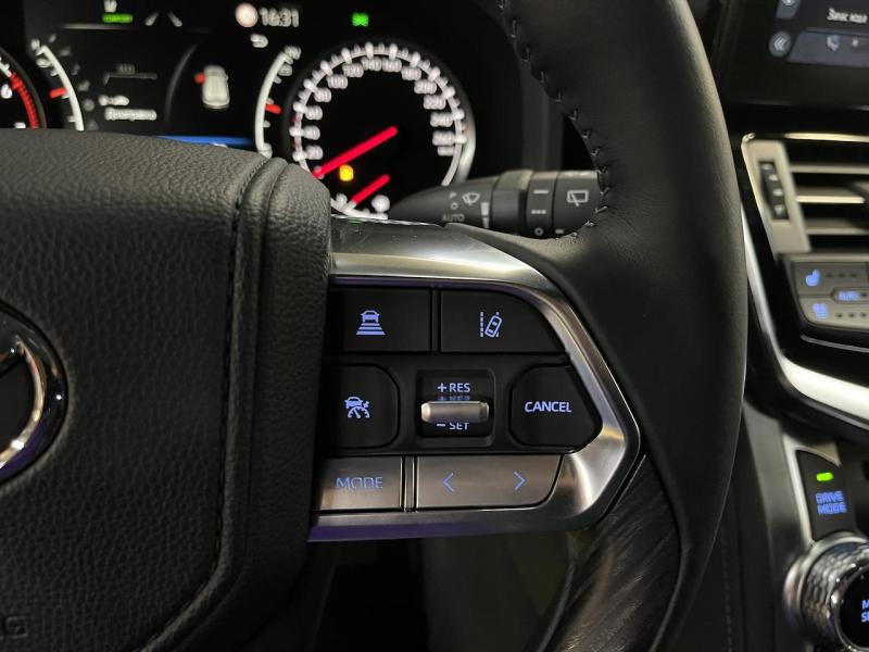 Купить Toyota Land Cruiser 300 бензин 2024 id-1005834 в Киеве, Фото №[delta]