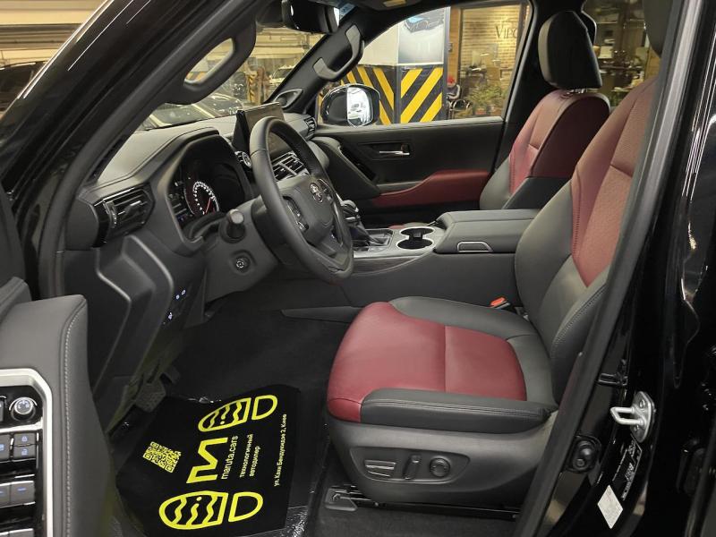 Купить Toyota Land Cruiser 300 бензин 2024 id-1005822 в Киеве, Фото №[delta]