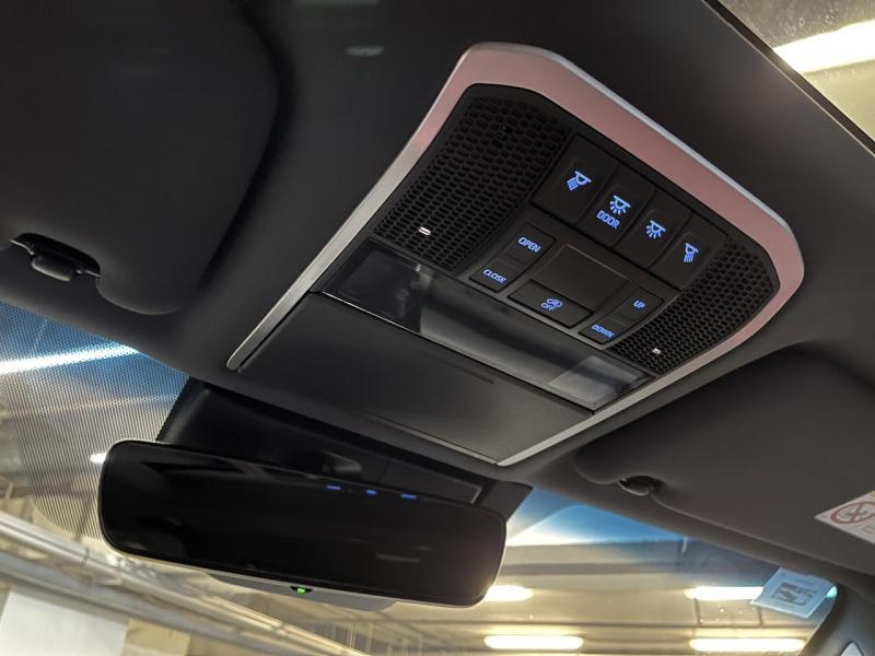 Купить Toyota Land Cruiser 300 бензин 2024 id-1005822 в Киеве, Фото №[delta]