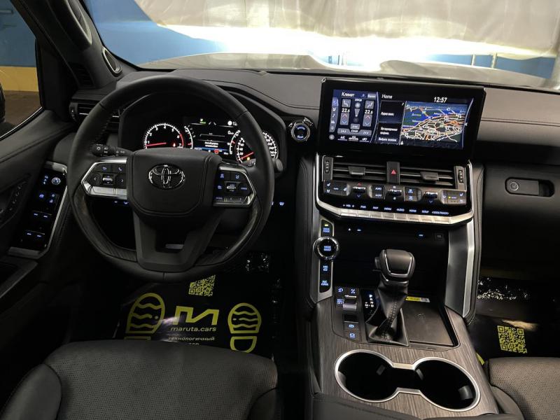 Купить Toyota Land Cruiser 300 бензин 2023 id-1005789 в Киеве, Фото №[delta]