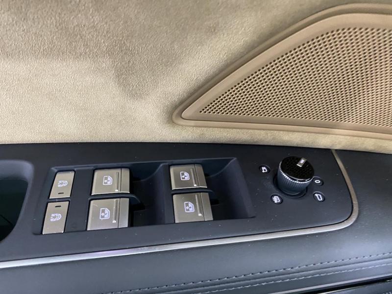 Купить Audi A8 LONG 50 TDI Quattro дизель 2023 id-1005589 в Киеве, Фото №[delta]