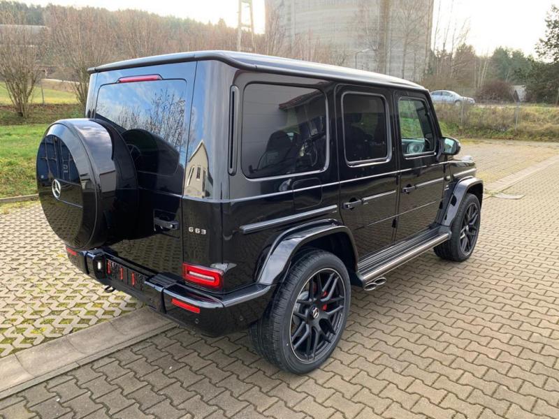 Купить Mercedes-Benz G 63 AMG бензин 2023 id-1005586 в Киеве, Фото №[delta]