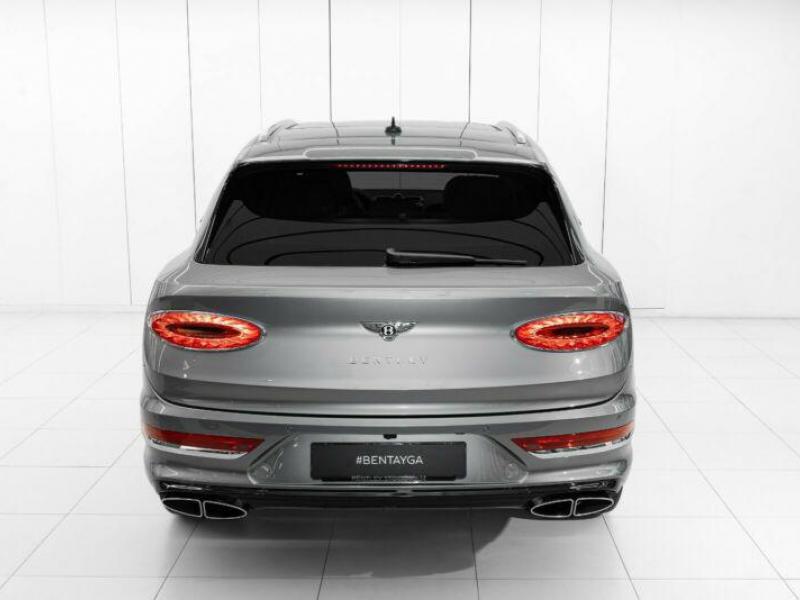 Купить Bentley Bentayga First Edition бензин 2023 id-1005475 в Киеве, Фото №[delta]