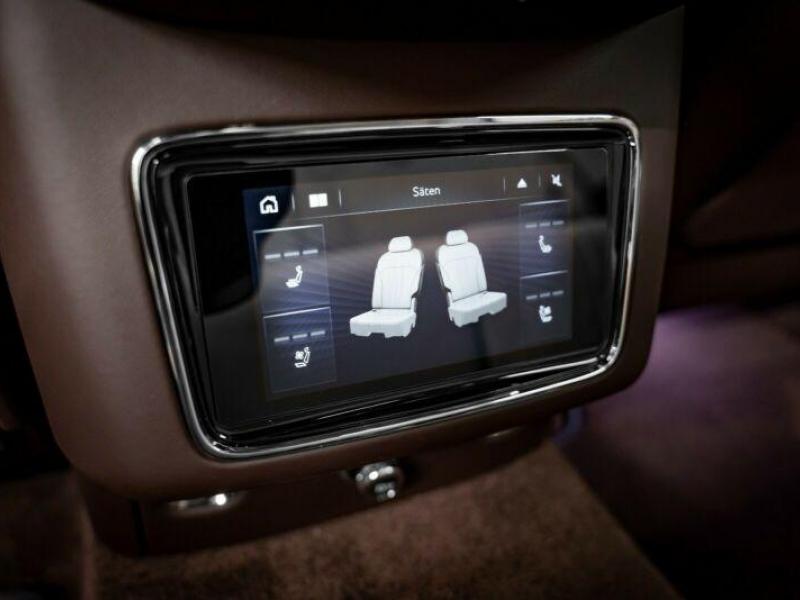 Купить Bentley Bentayga First Edition бензин 2023 id-1005475 в Киеве, Фото №[delta]