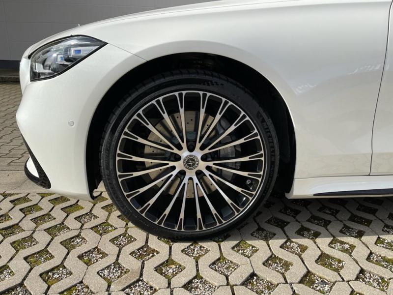 Купить Mercedes-Benz S 500 Long 4Matic бензин 2024 id-1005467 в Киеве, Фото №[delta]