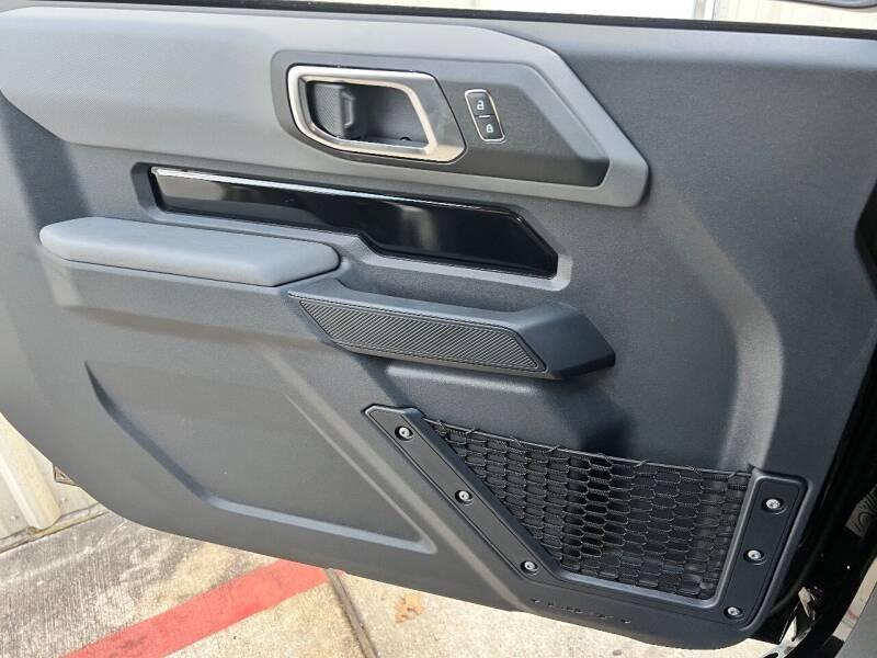 Купить Ford Bronco Wildtrak бензин 2024 id-1005450 в Киеве, Фото №[delta]