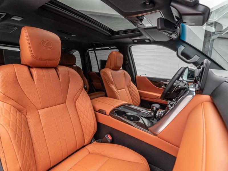 Купить Lexus LX 600 бензин 2025 id-1005446 в Киеве, Фото №[delta]