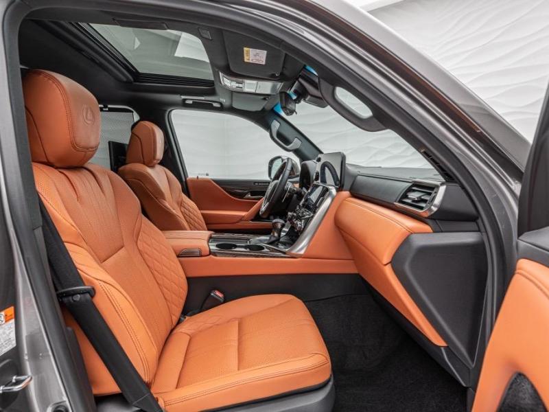 Купить Lexus LX 600 бензин 2025 id-1005446 в Киеве, Фото №[delta]