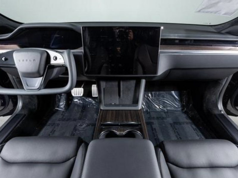 Купить Tesla Model S Plaid Plus электро 2024 id-1005369 в Киеве, Фото №[delta]