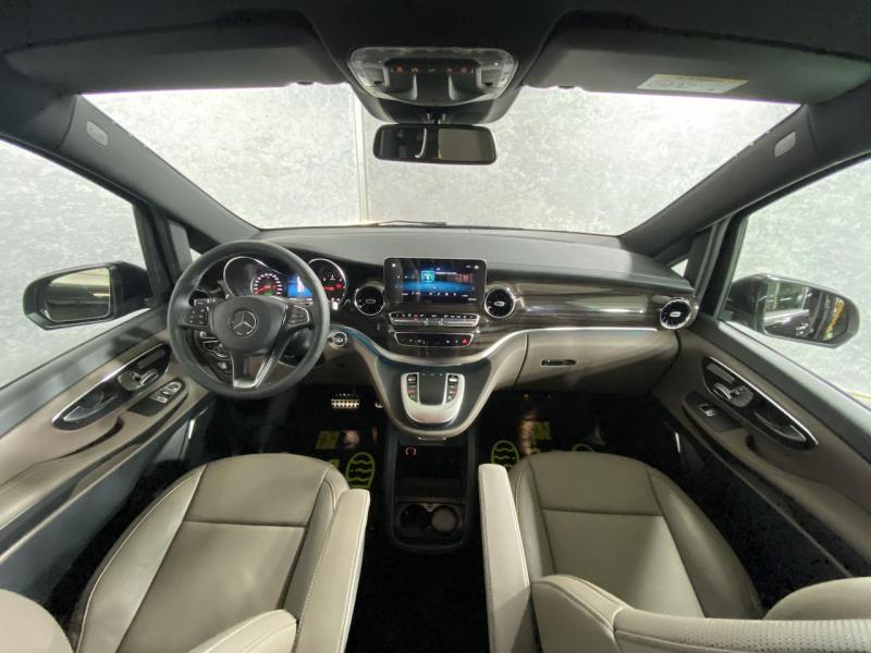 Купить Mercedes-Benz V 300D AMG 4Matic дизель 2023 id-1005246 в Киеве, Фото №[delta]