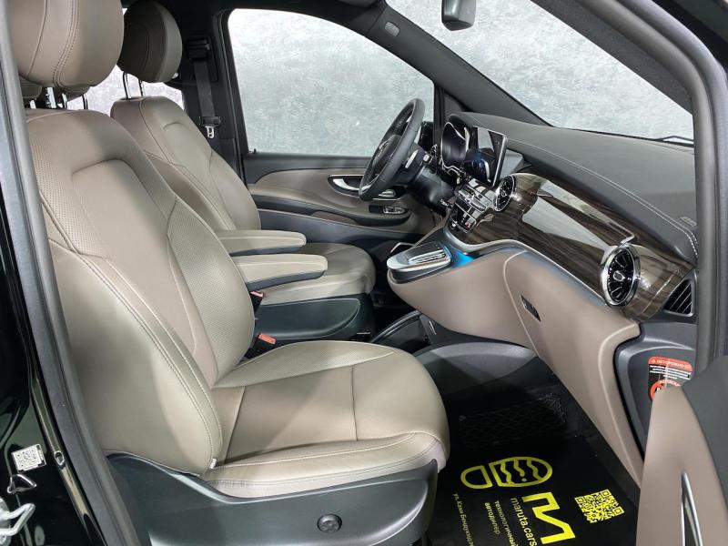 Купить Mercedes-Benz V 300D AMG 4Matic дизель 2023 id-1005246 в Киеве, Фото №[delta]