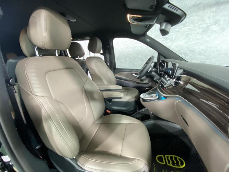 Купить Mercedes-Benz V 300D AMG 4Matic дизель 2023 id-1005246 в Киеве, Фото №[delta]