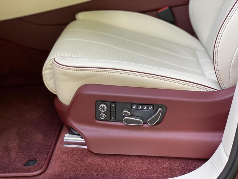 Купить Bentley Bentayga бензин 2023 id-1004915 в Киеве, Фото №[delta]