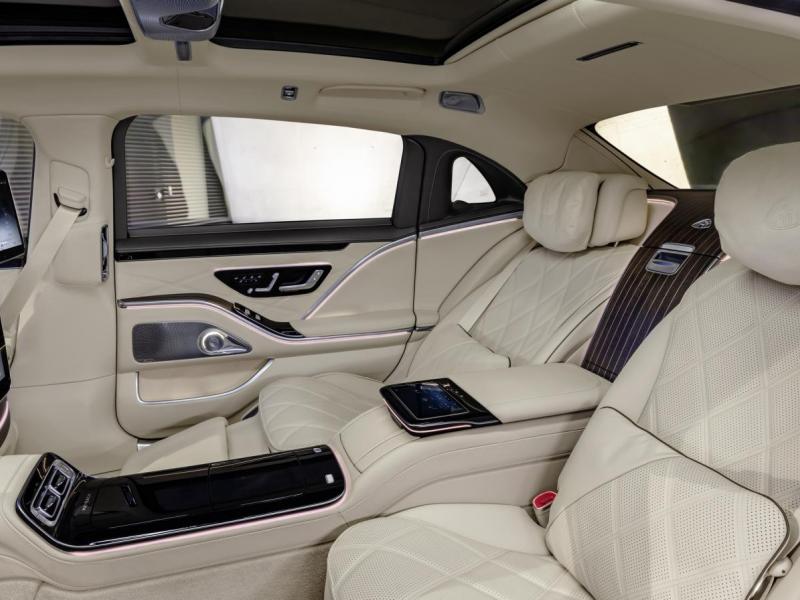 Купить Mercedes-Maybach S 680 бензин 2024 id-1004817 в Киеве, Фото №[delta]