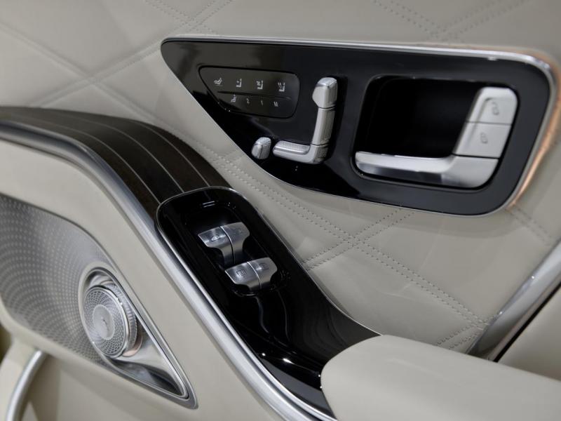 Купить Mercedes-Maybach S 680 бензин 2024 id-1004817 в Киеве, Фото №[delta]