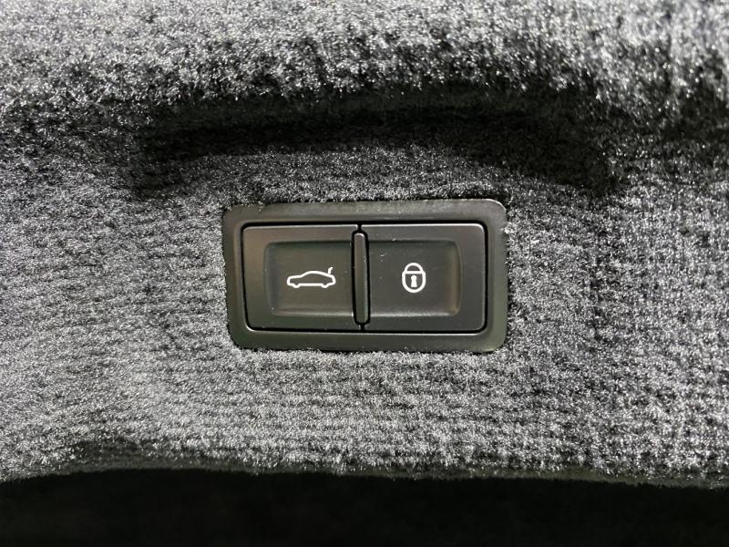 Купить Bentley Flying Spur бензин 2023 id-1004814 в Киеве, Фото №[delta]