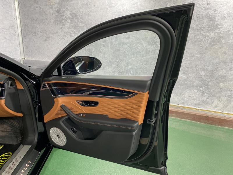 Купить Bentley Flying Spur бензин 2023 id-1004814 в Киеве, Фото №[delta]