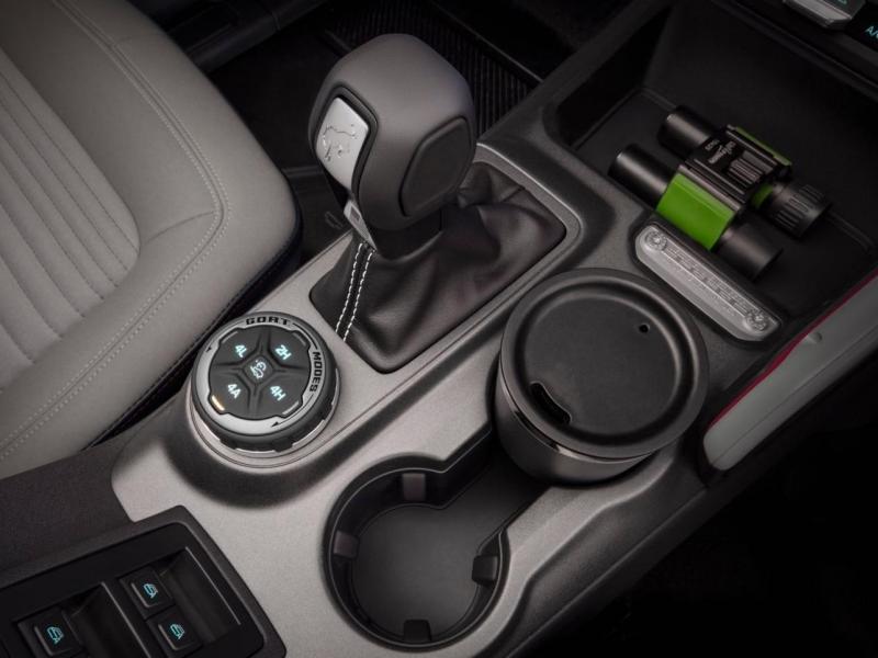 Купить Ford Bronco бензин 2024 id-1004723 в Киеве, Фото №[delta]