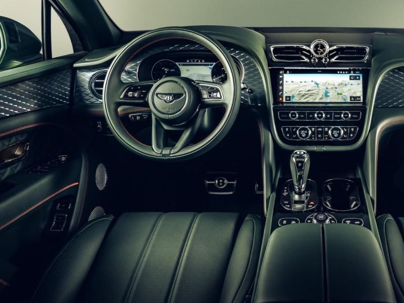 Купить Bentley Bentayga бензин 2023 id-1004715 в Киеве, Фото №[delta]