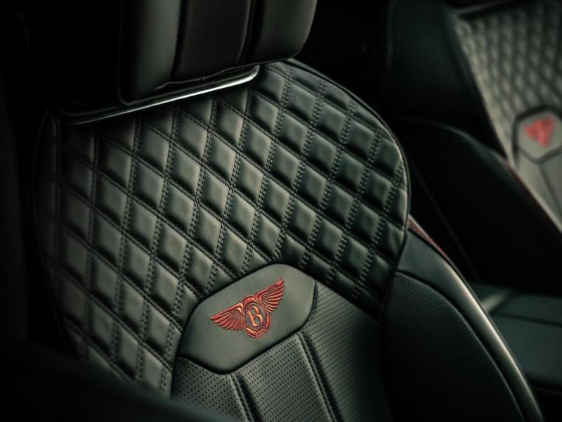 Купить Bentley Bentayga бензин 2023 id-1004715 в Киеве, Фото №[delta]