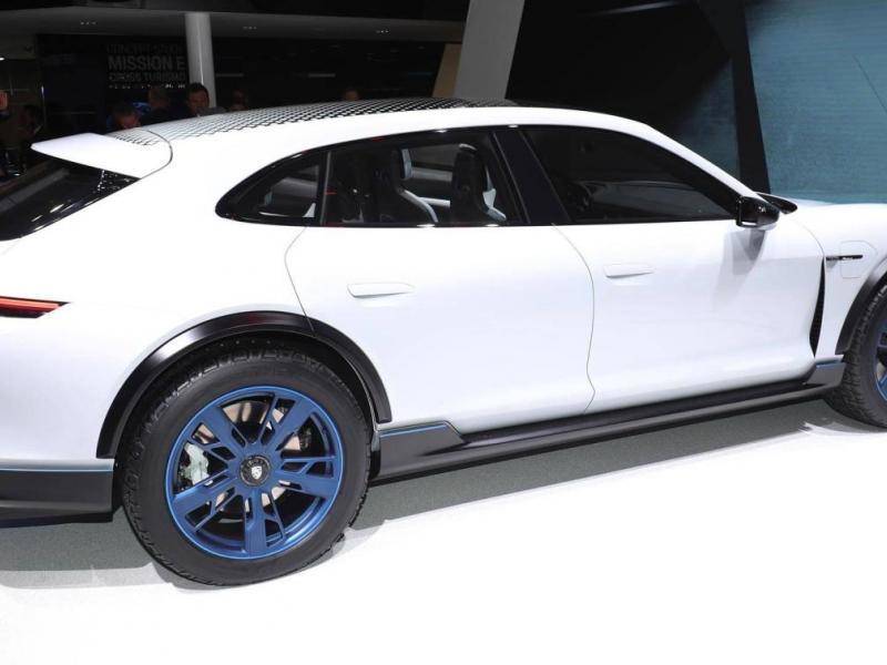 Купить Porsche Taycan Cross Turismo электро 2024 id-1004710 в Киеве, Фото №[delta]