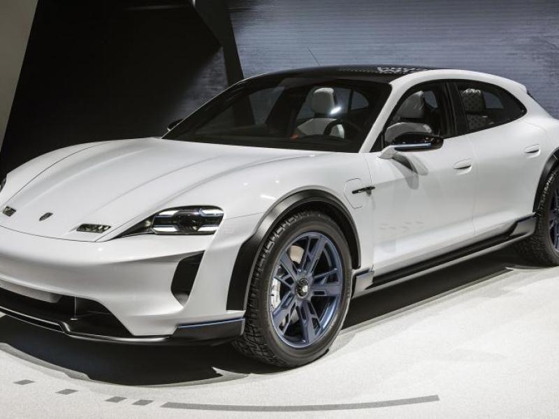 Купить Porsche Taycan Cross Turismo электро 2025 id-1004710 в Киеве, Фото №[delta]