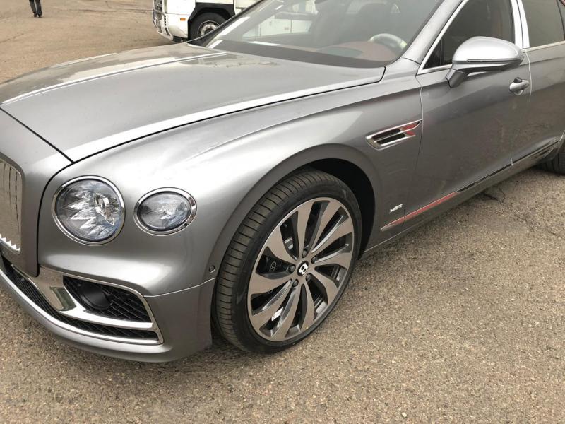 Купить Bentley Flying Spur бензин 2024 id-1004673 в Киеве, Фото №[delta]