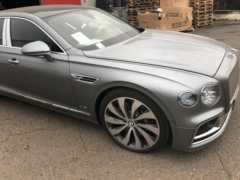 Купить Bentley Flying Spur бензин 2024 id-1004673 в Киеве, Фото №[delta]