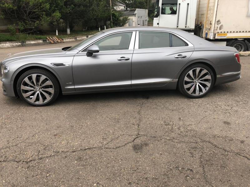 Купить Bentley Flying Spur бензин 2024 id-1004673 в Киеве, Фото №[delta]