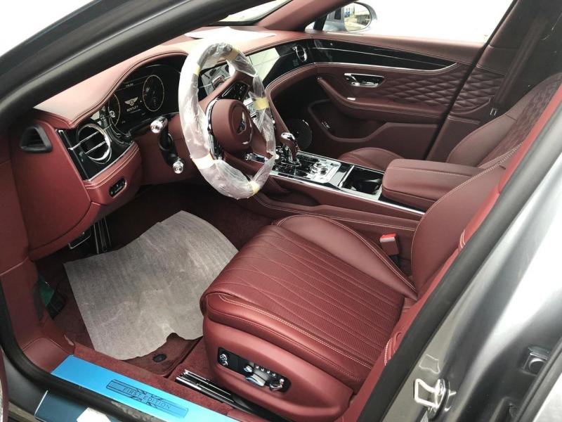 Купить Bentley Flying Spur бензин 2024 id-1004673 в Киеве, Фото №[delta]
