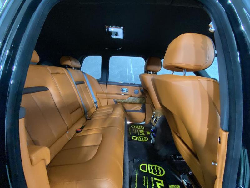 Купить Rolls-Royce Cullinan бензин 2024 id-1004672 в Киеве, Фото №[delta]