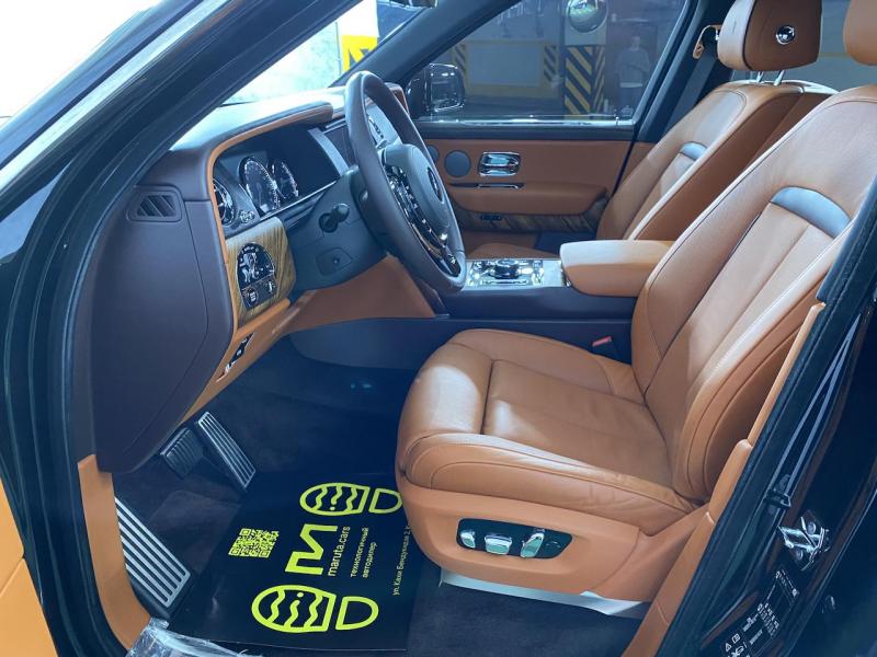 Купить Rolls-Royce Cullinan бензин 2024 id-1004672 в Киеве, Фото №[delta]