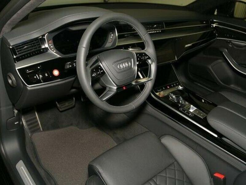 Купить Audi S8 бензин 2024 id-1004561 в Киеве, Фото №[delta]