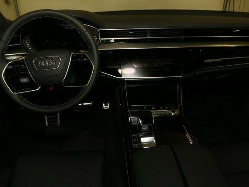 Купить Audi S8 бензин 2024 id-1004561 в Киеве, Фото №[delta]