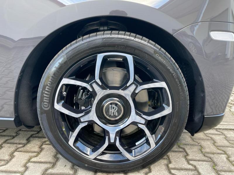 Купить Rolls-Royce Cullinan бензин 2024 id-1004365 в Киеве, Фото №[delta]