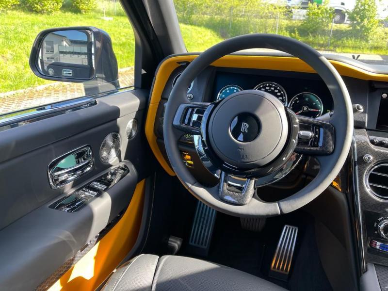 Купить Rolls-Royce Cullinan бензин 2024 id-1004365 в Киеве, Фото №[delta]